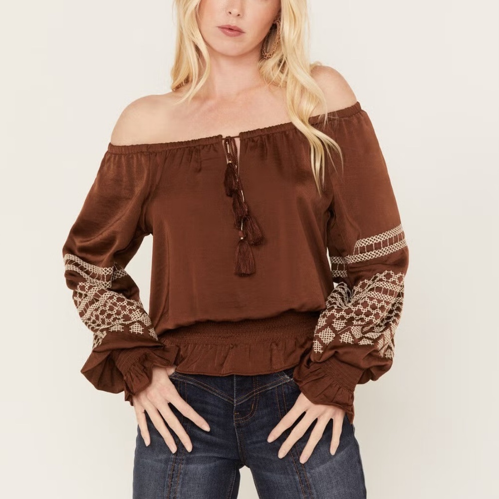 Shyanne Women's Satin Peasant Embroidered Blouse